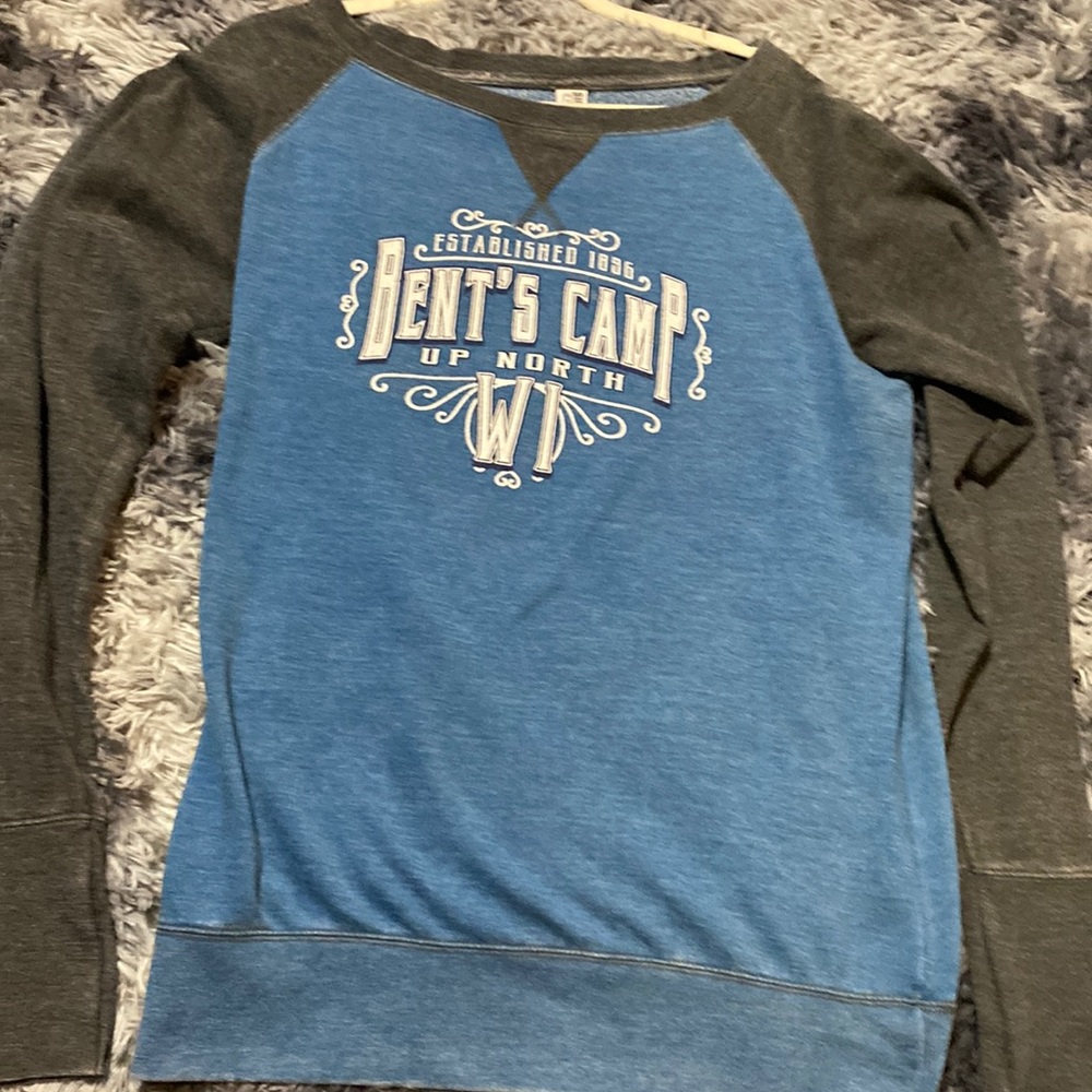 Signature blue gray crew neck